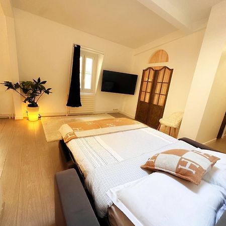 Quai De Seine Tour Eiffel Trocadero Apartment Париж Екстериор снимка