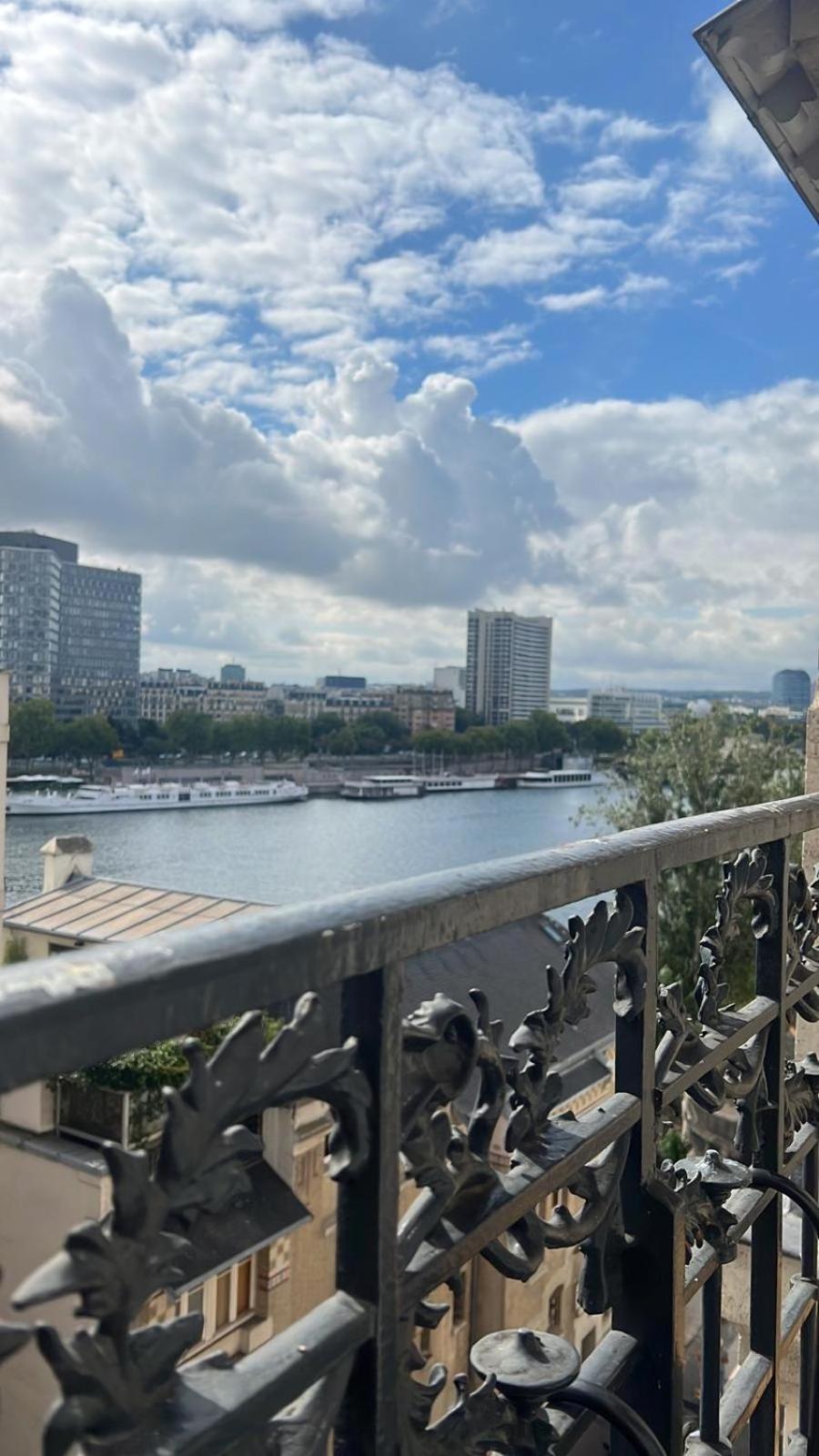 Quai De Seine Tour Eiffel Trocadero Apartment Париж Екстериор снимка
